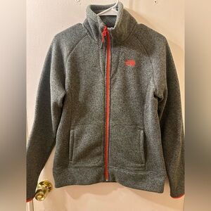 North Face Heather Green Zip Up Fleece Sweater Base Layer with Coral Accents